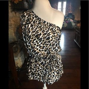 Off the shoulder leopard print top.